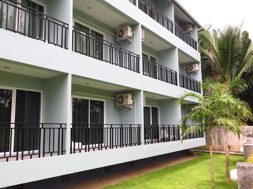 Ruk Cozy Hotel Khao Lak Exterior photo