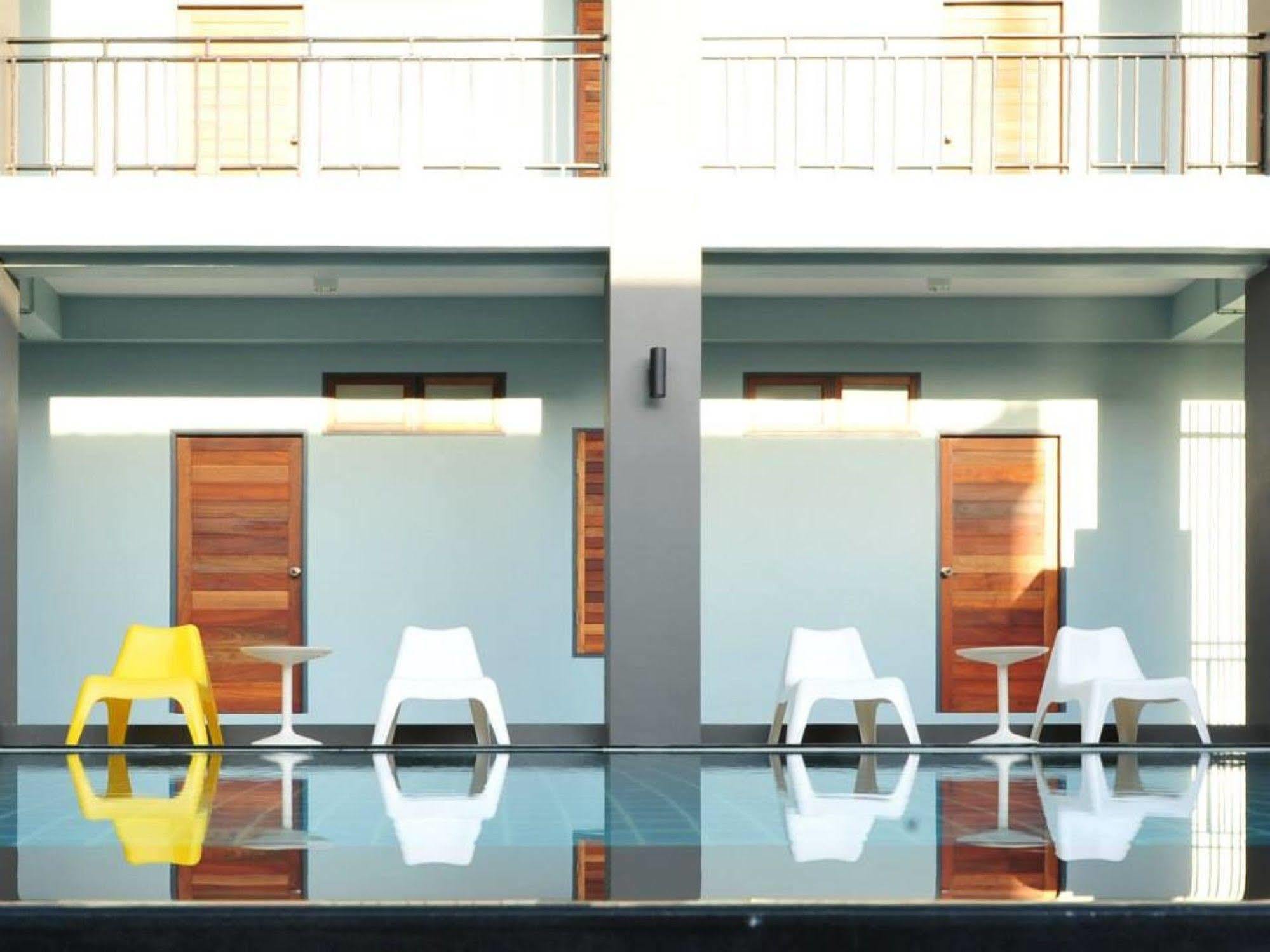 Ruk Cozy Hotel Khao Lak Exterior photo