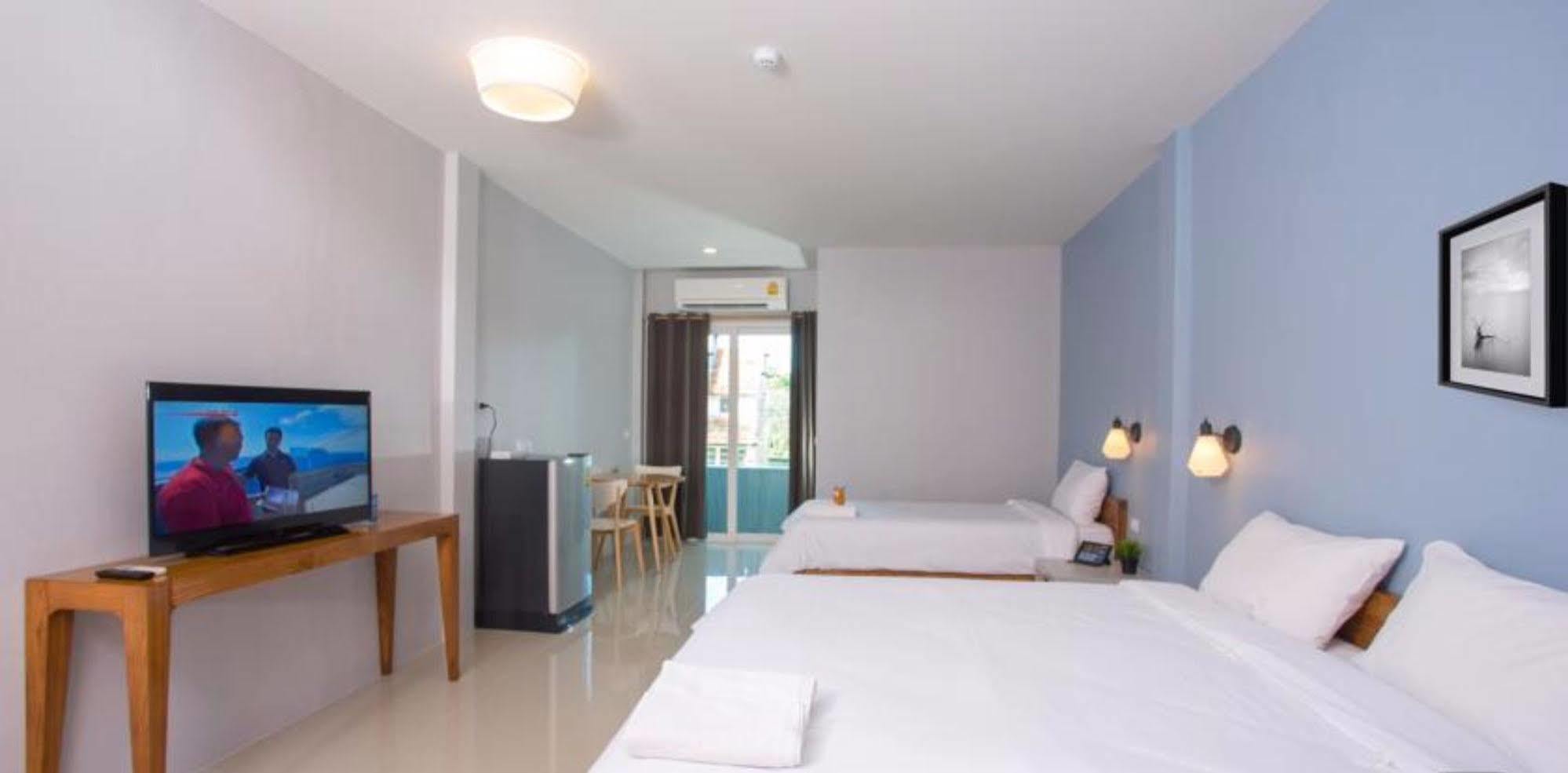 Ruk Cozy Hotel Khao Lak Exterior photo